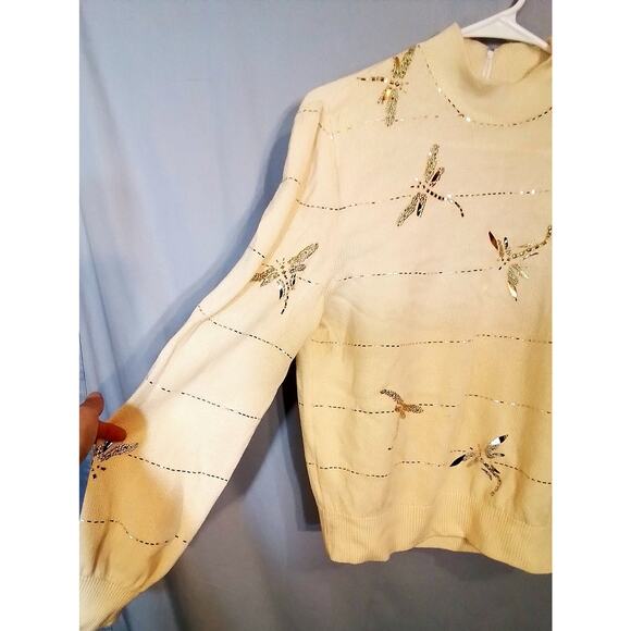 ST. John evening: By Marie Gray: Cream Sweater - Picture 4 of 9